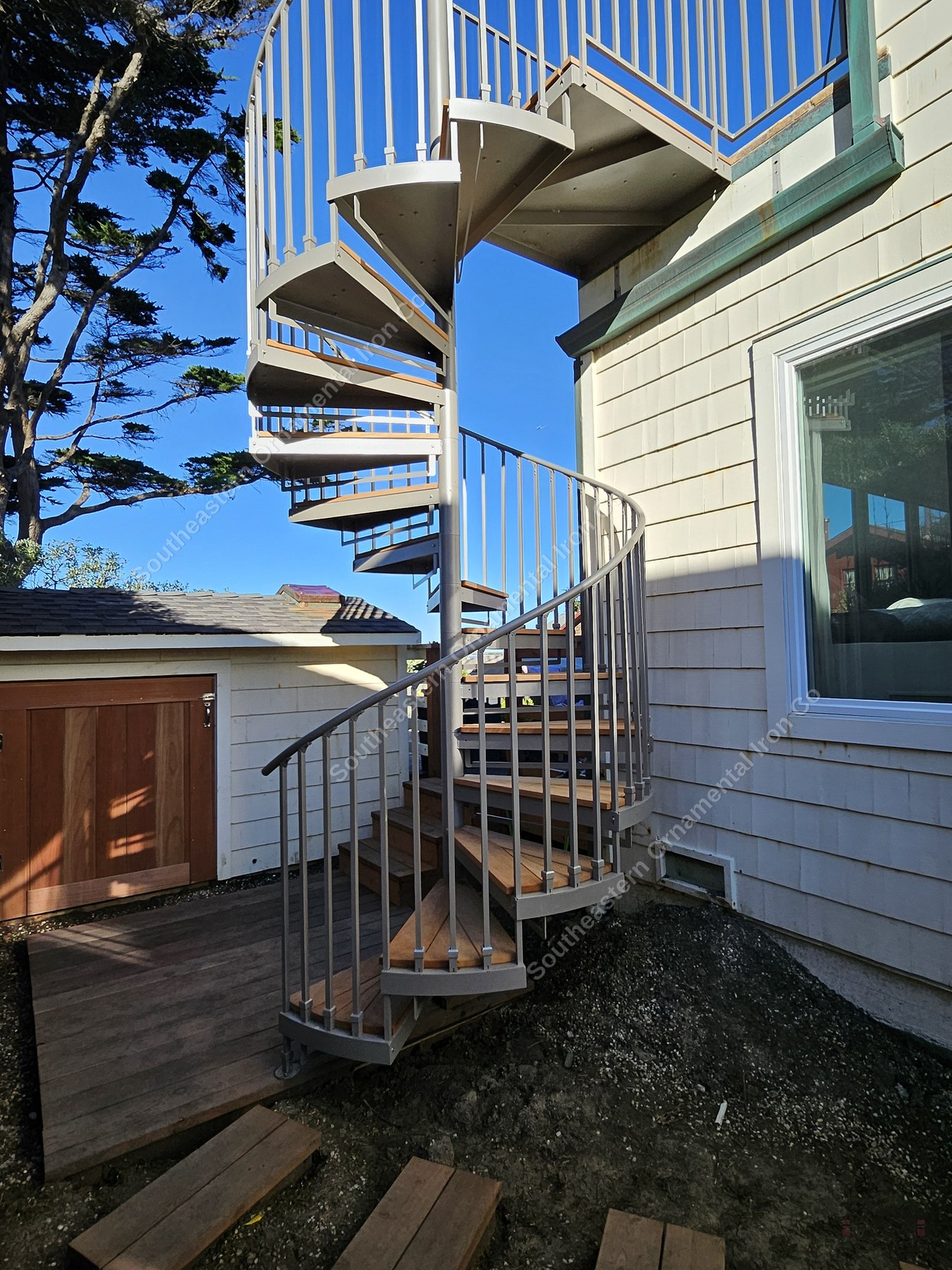 Interior Spiral Stair (SS-11)