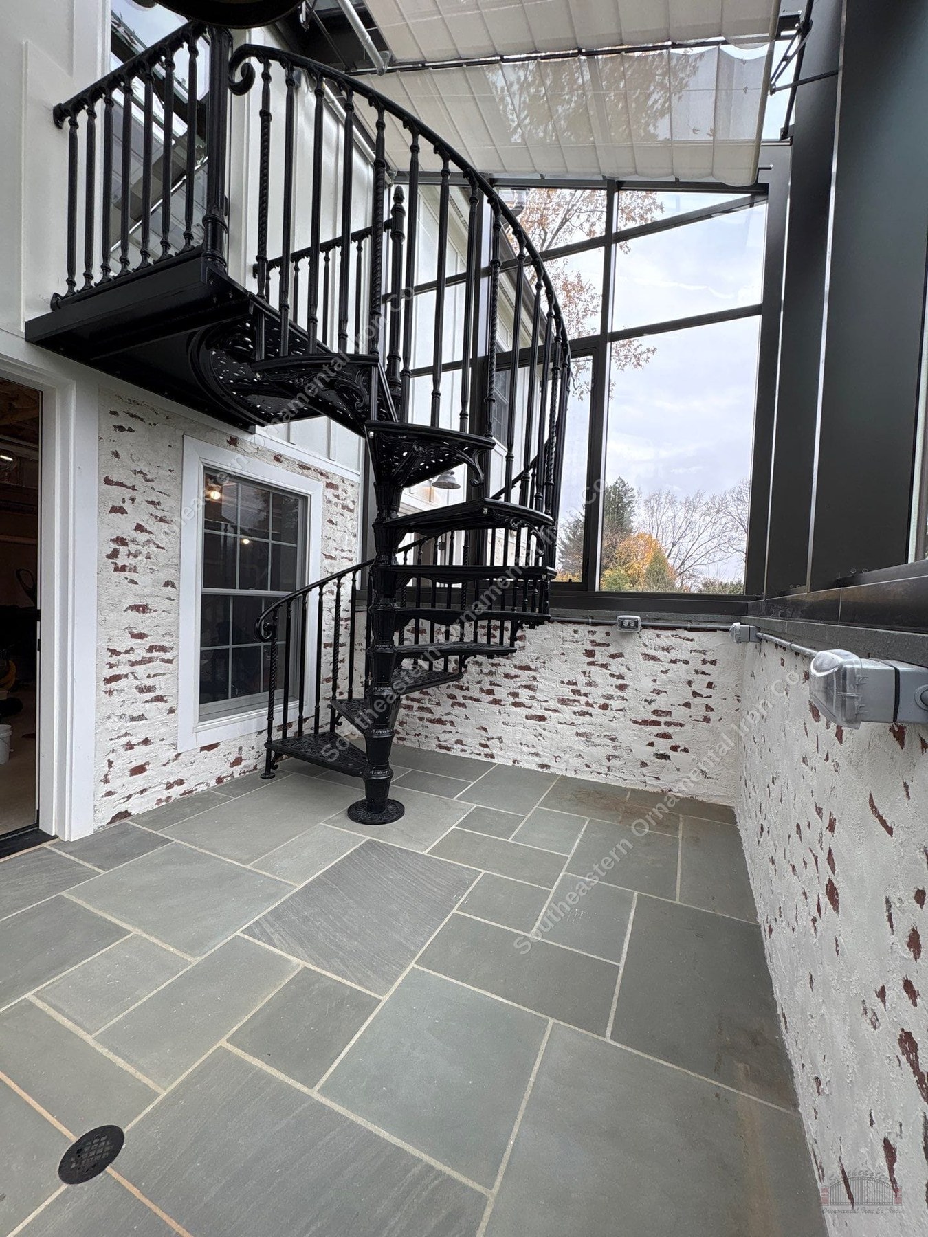 Ornamental Interior Spiral Stair (SS-14)